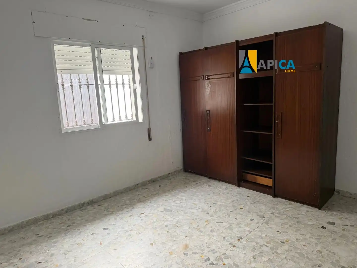 Bedroom of Detached homes for sale in Chiclana de la Frontera  with Storage room