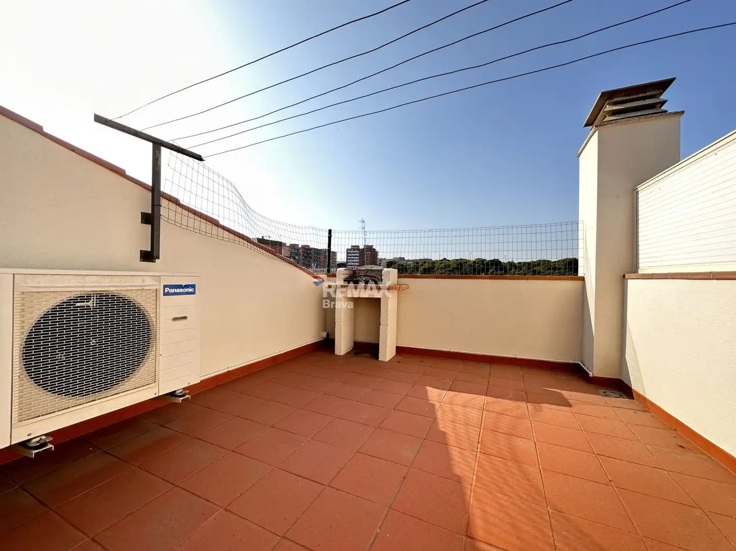 Terrasse von Maisonette zum Verkauf in Figueres mit Klimaanlage, Heizung und Terrasse