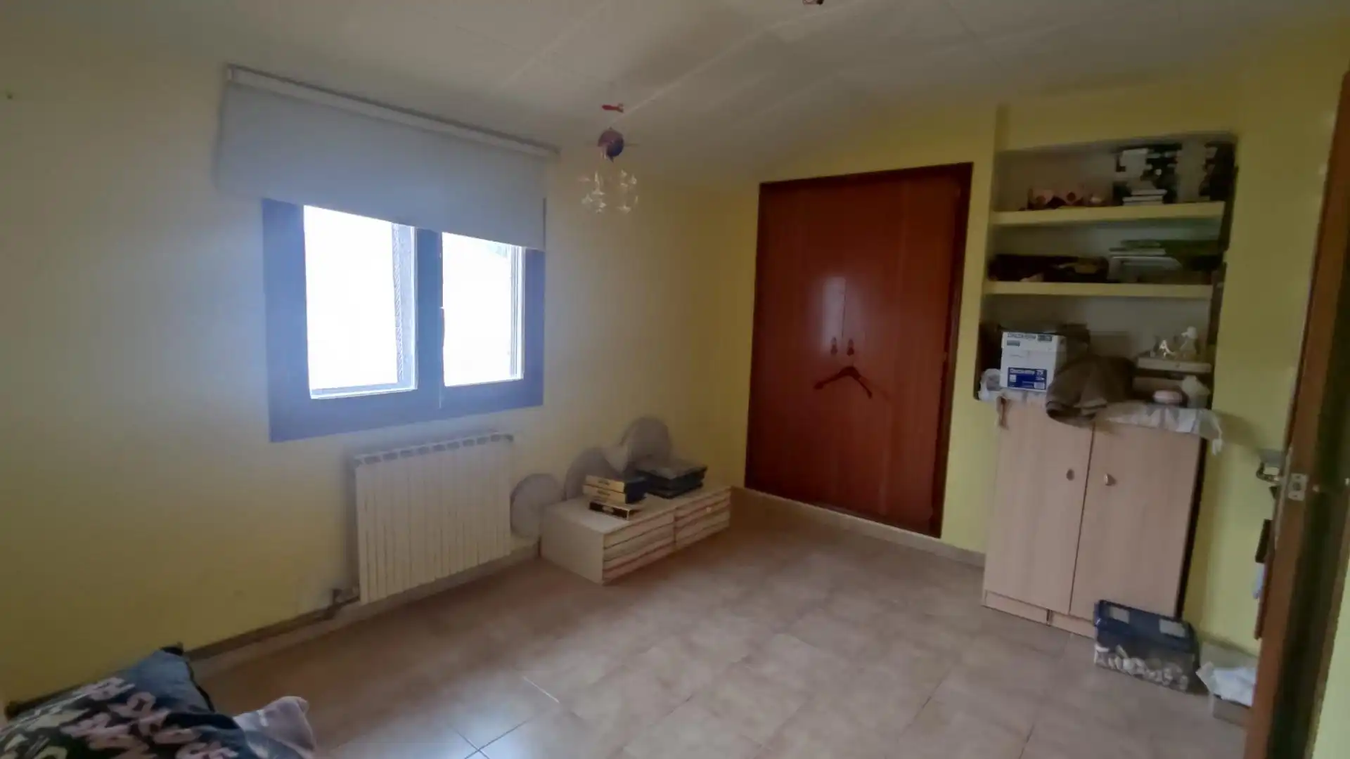 Casa adosada en venta en Caudete de las Fuentes con Calefacción, Jardín privado y Terraza