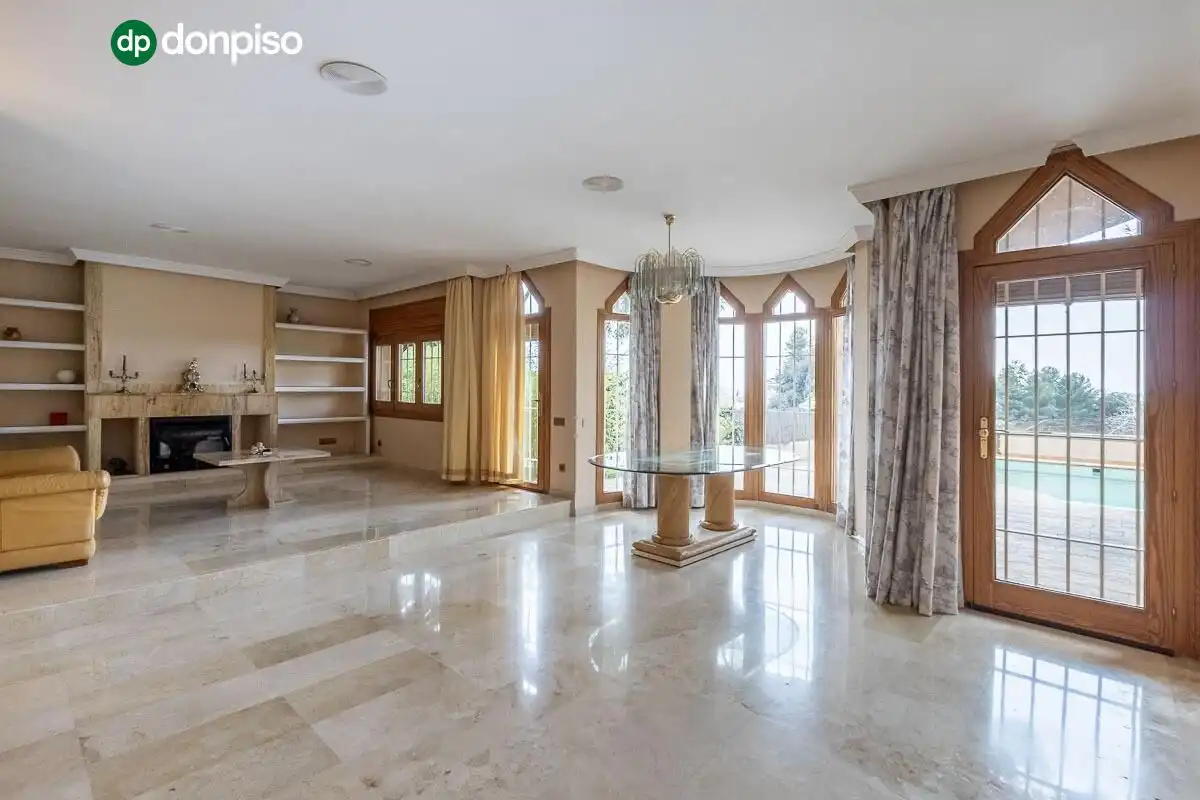 Maison avec terrasse à vendre à Calle ARCES UR.MONTELUZ, imagen 7