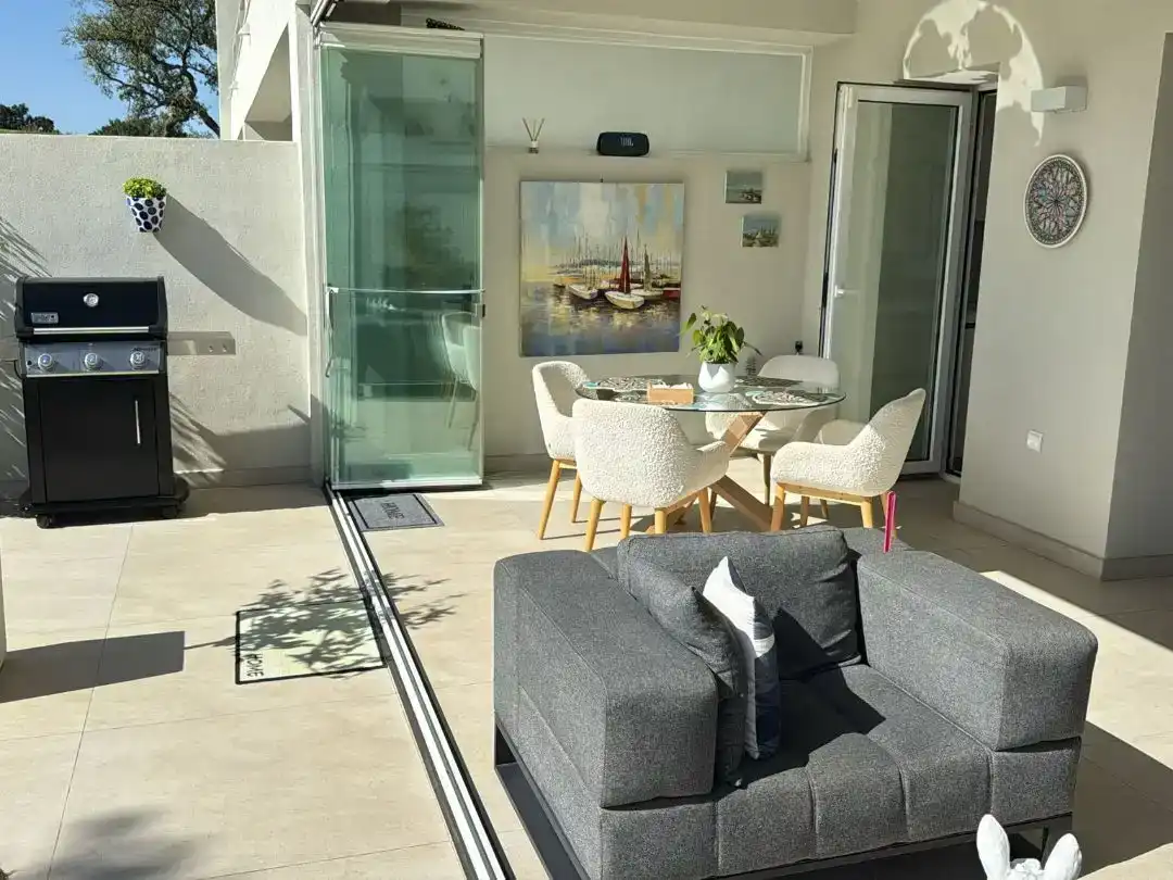 Terraza de Piso en venta en Sotogrande con Aire acondicionado, Calefacción y Jardín privado