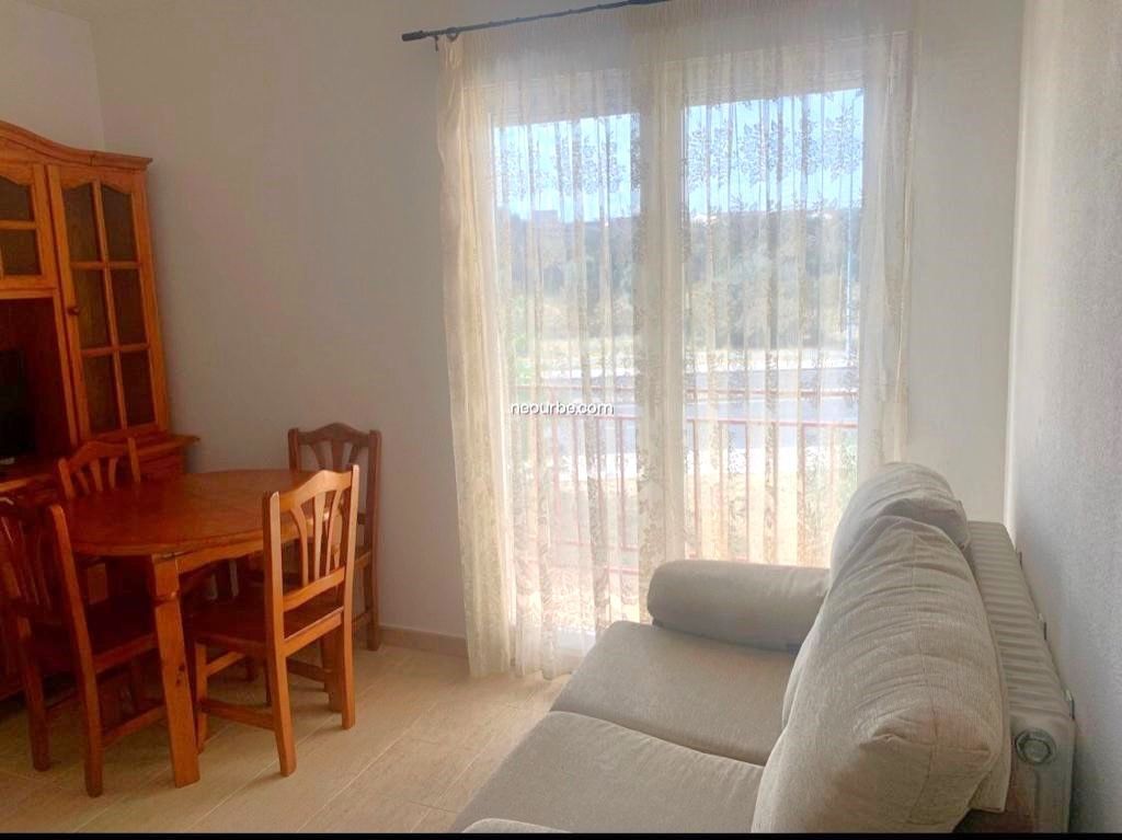 Apartamento de alquiler en Calle de la Ciudad de Toledo, 9, Hervencias Altas - El Pinar