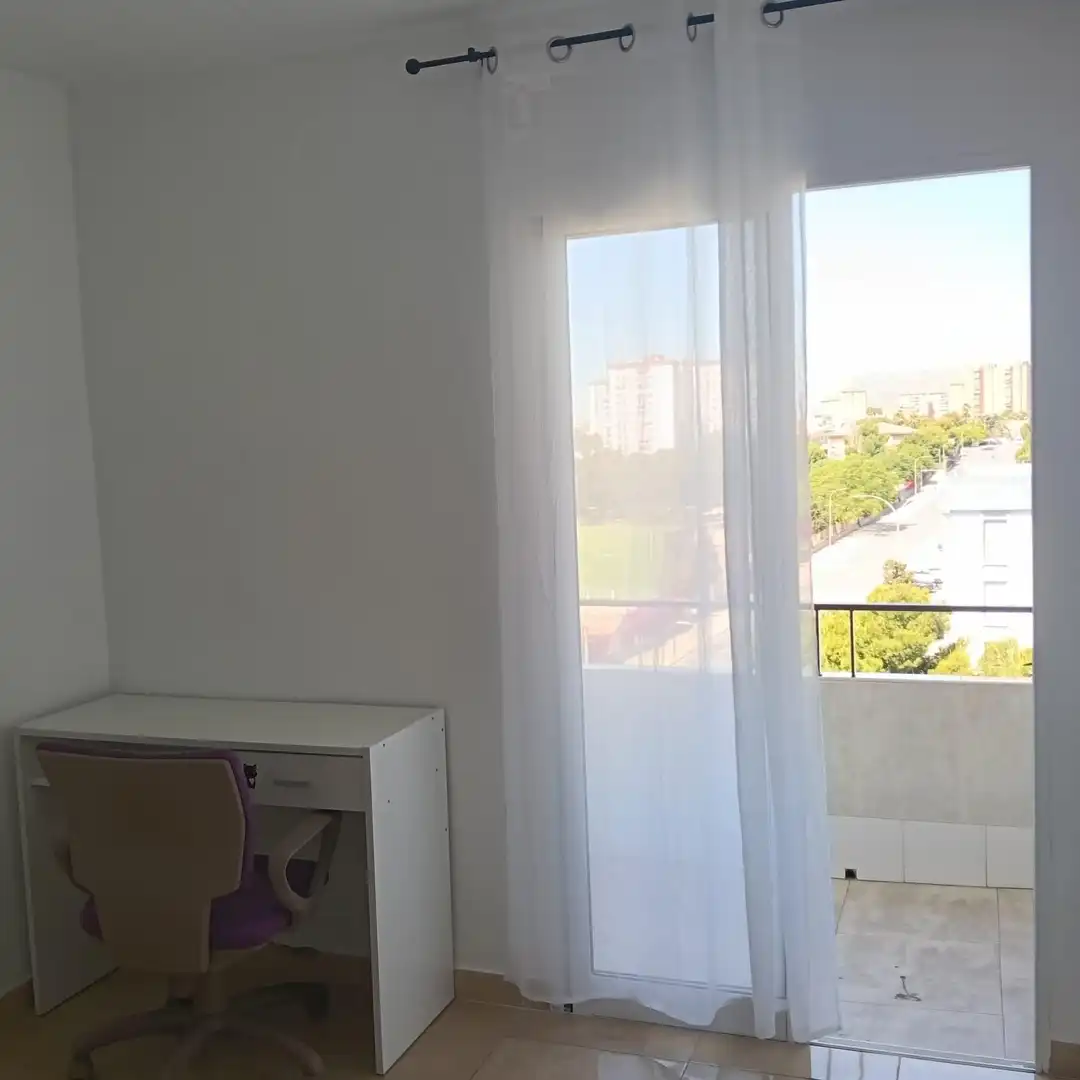 Flat for rent in Calle LUGO, Virgen del Remedio - Parque Lo Morant