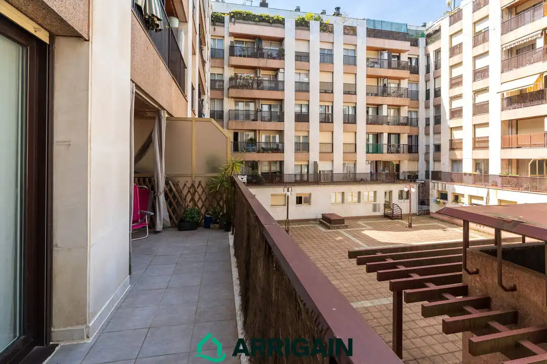 Exterior view of Flat for sale in Donostia - San Sebastián   with Heating and Terrace