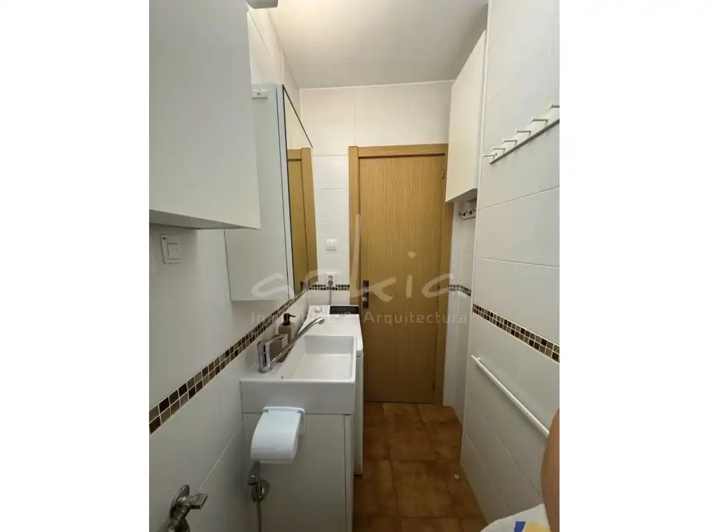 Badezimmer von Wohnung zum Verkauf in Valencia
