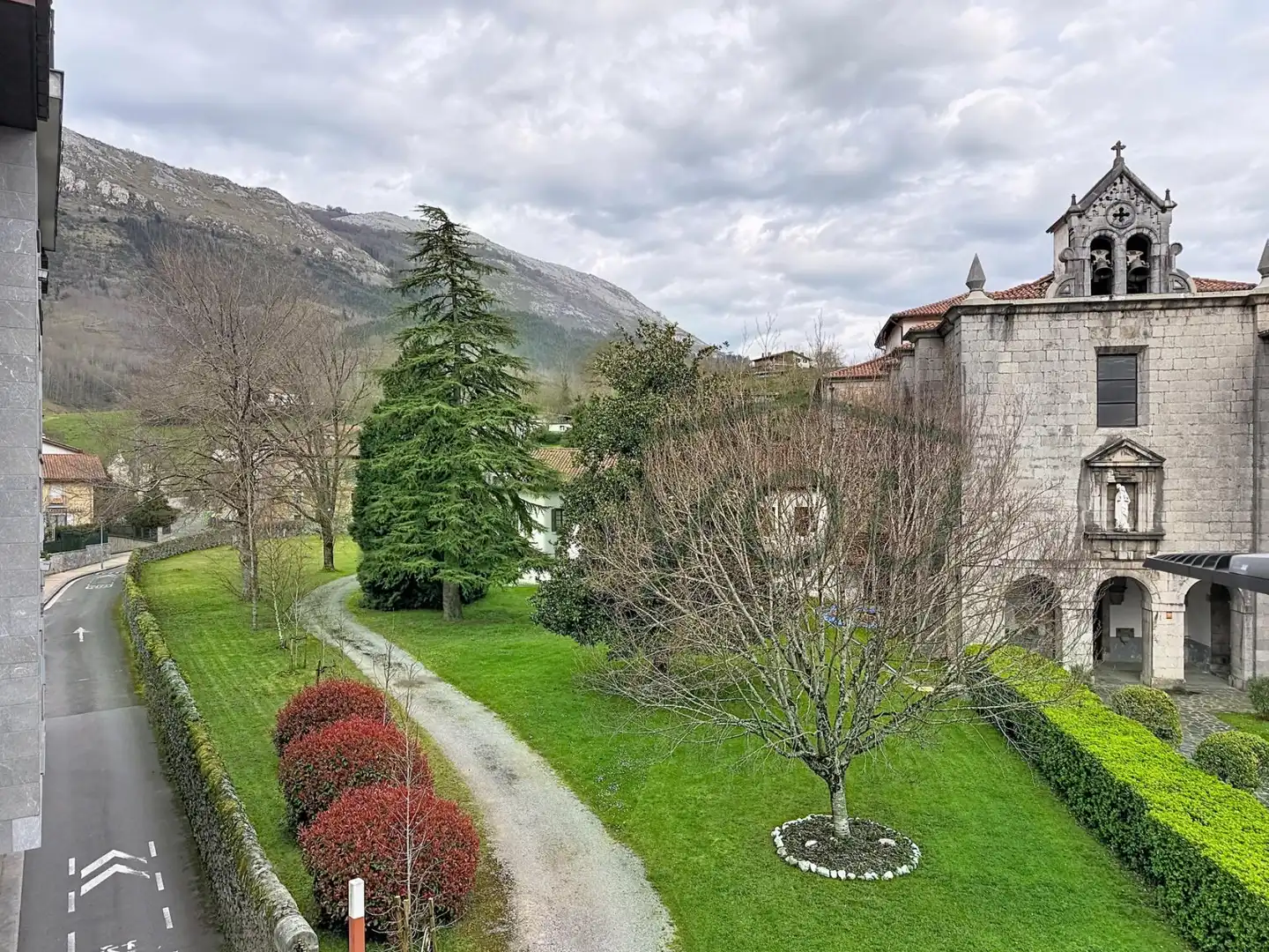 Vista exterior de Pis en venda en Azkoitia amb Traster i Balcó