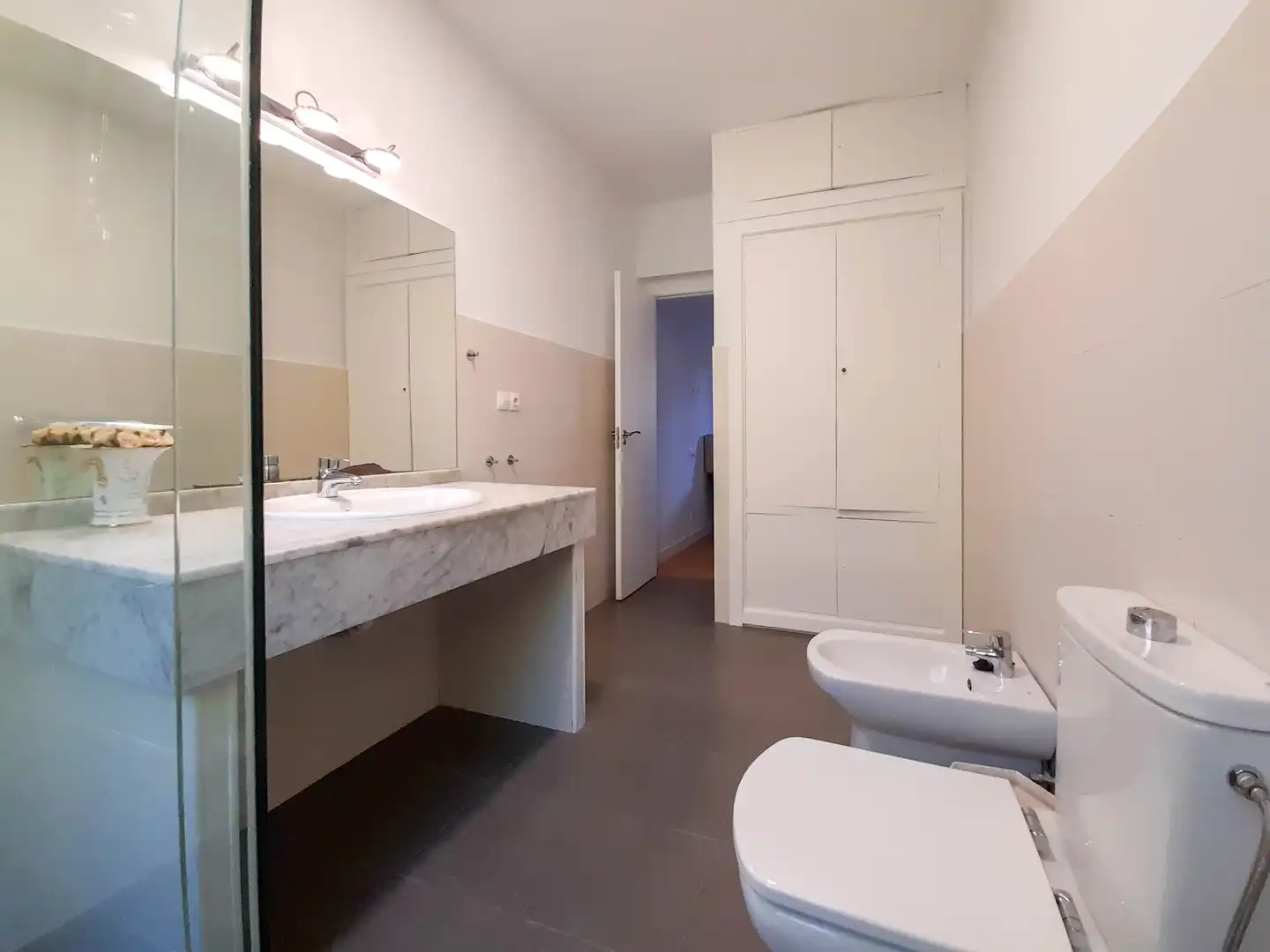 Bathroom of Detached homes for rent in Madrid  with Heating, Private garden and Parquet flooring