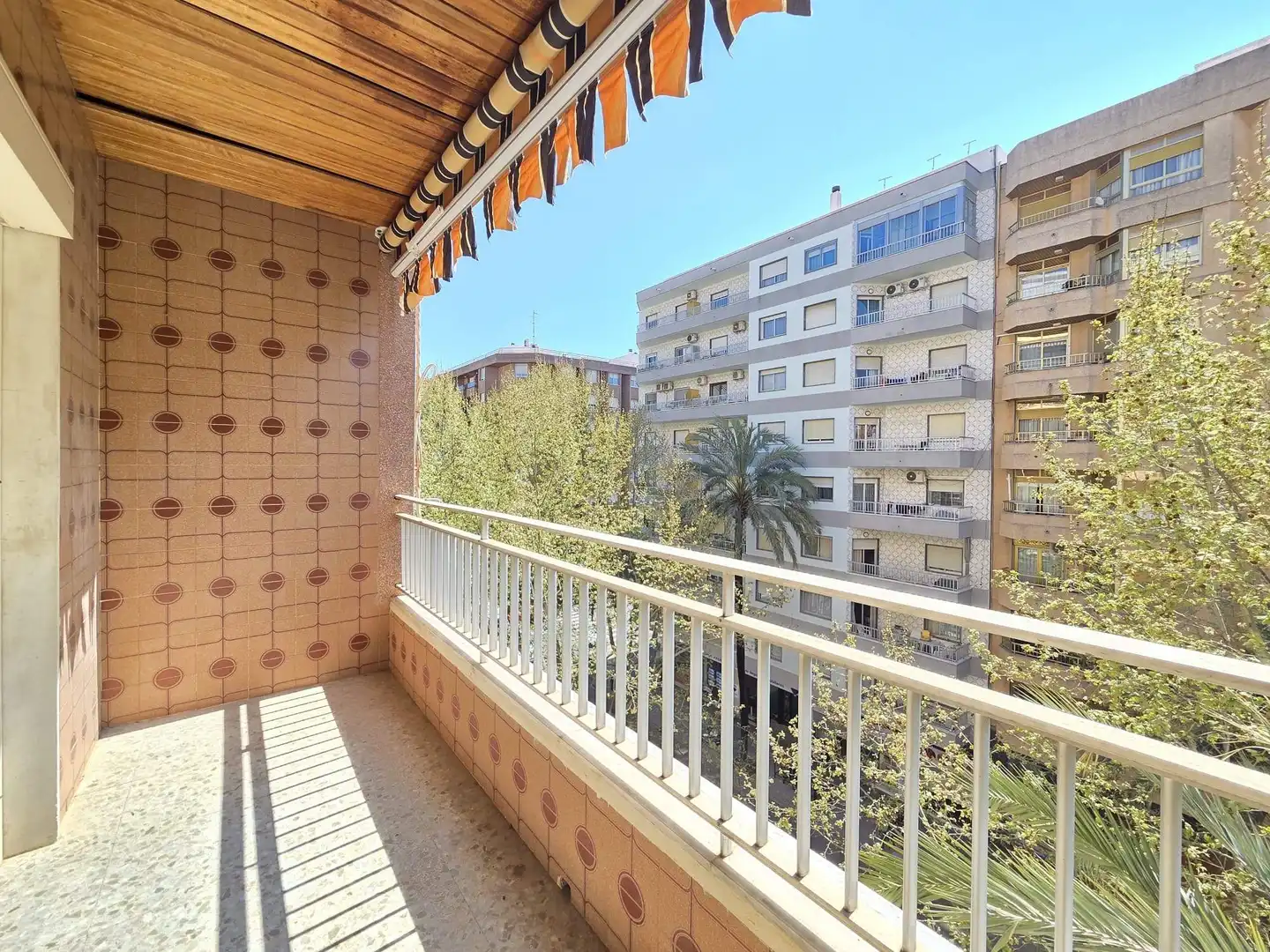 Vista exterior de Piso en venta en Gandia con Trastero y Balcón