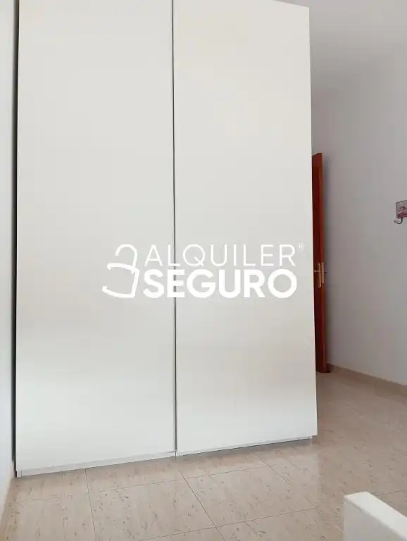 Habitación de Piso de alquiler en Telde con Trastero y Amueblado