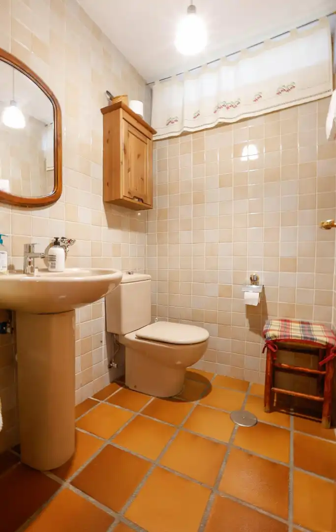 Baño de Casa o chalet en venta en Valdemoro con Calefacción, Jardín privado y Terraza