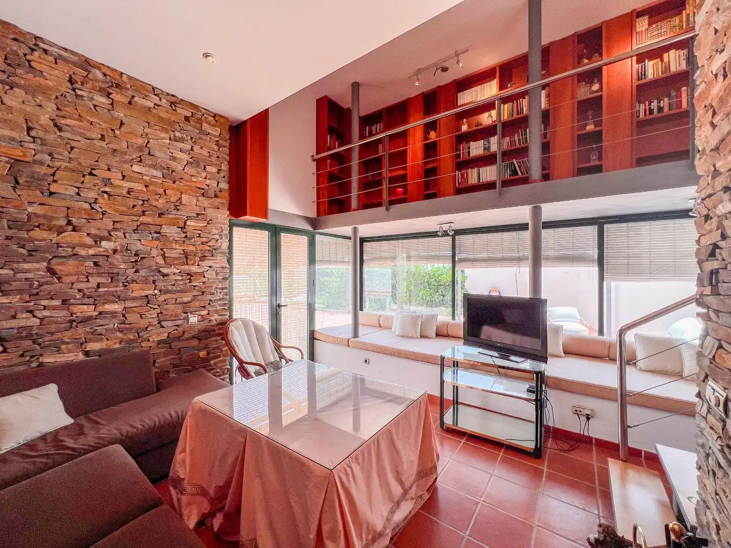 Sala d'estar de Casa o xalet en venda en Fondón amb Jardí privat i Terrassa