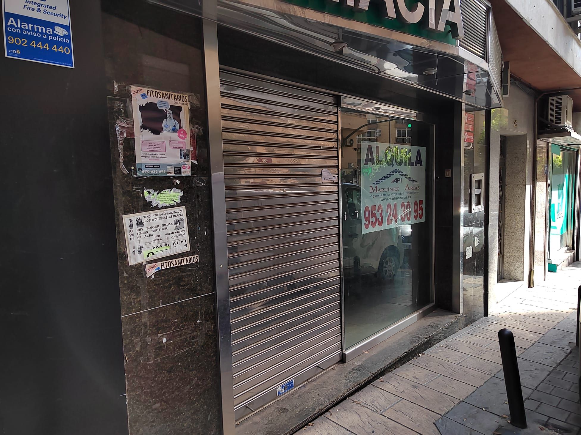 Local de lloguer en  Jaén Capital amb Aire condicionat