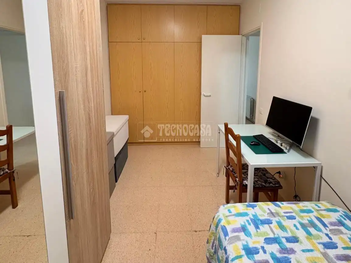 Bedroom of Flat for sale in Sabadell  with Air Conditioner, Heating and Furnished