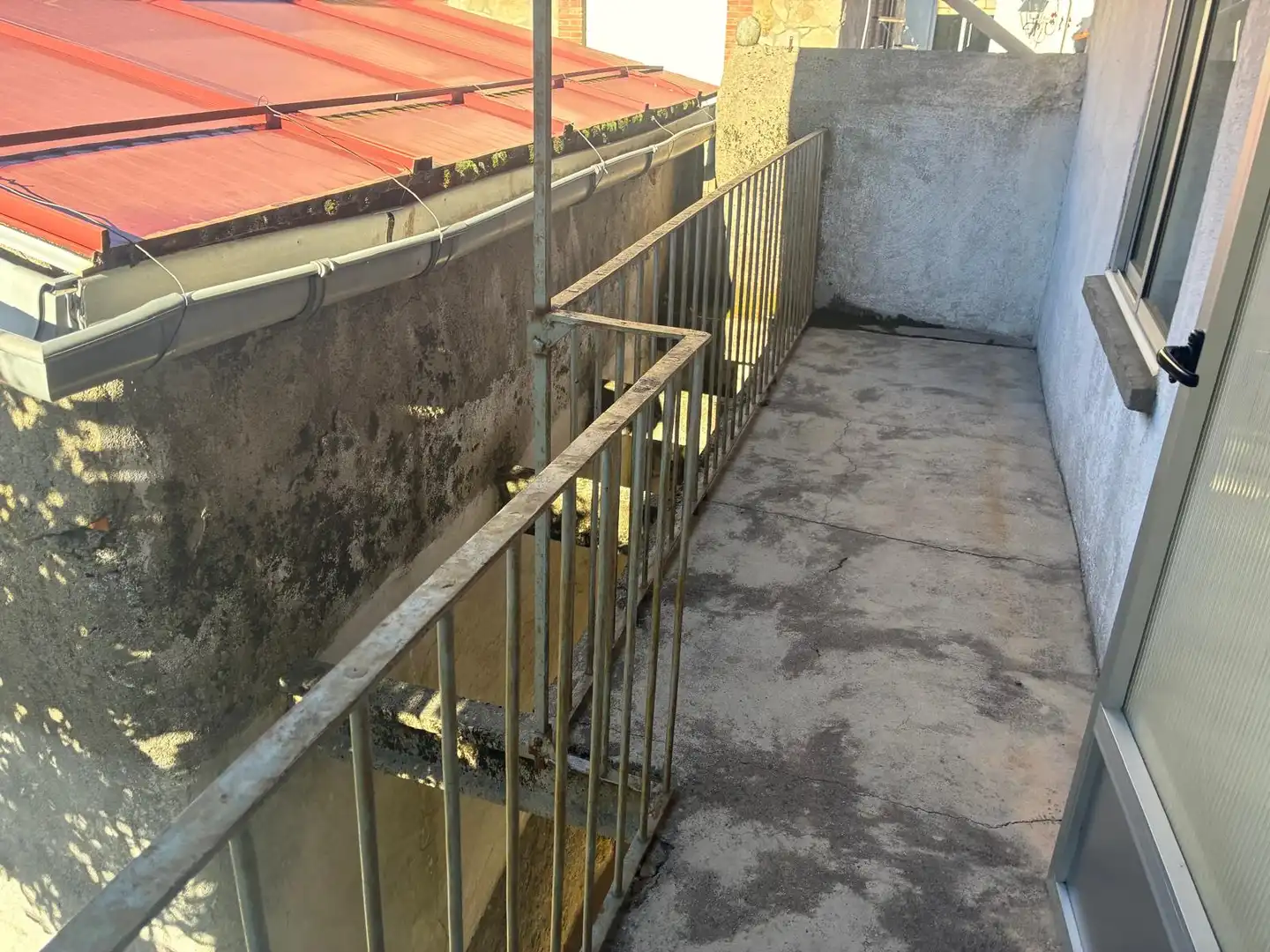 Balcony of Houses for sale in Piornal  with Furnished