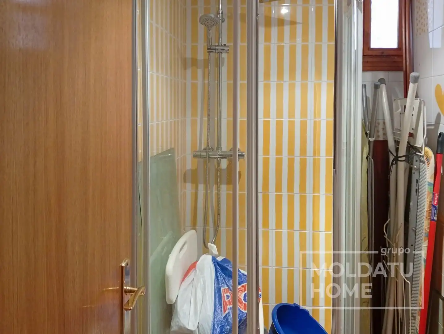 Bany de Casa o xalet en venda en Irun  amb Calefacció, Jardí privat i Traster