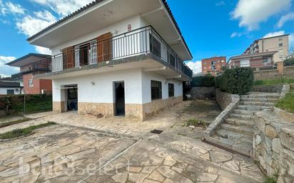 Vista exterior de Casa o xalet en venda en Castellbisbal amb Jardí privat, Traster i Balcó