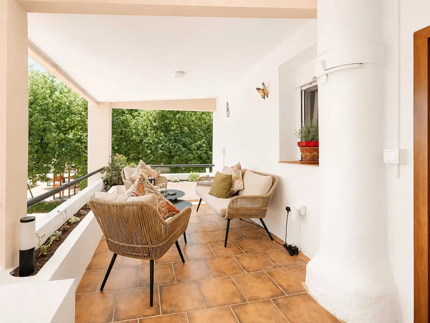 Terrasse von Einfamilien-Reihenhaus zum Verkauf in El Pinós / Pinoso mit Terrasse