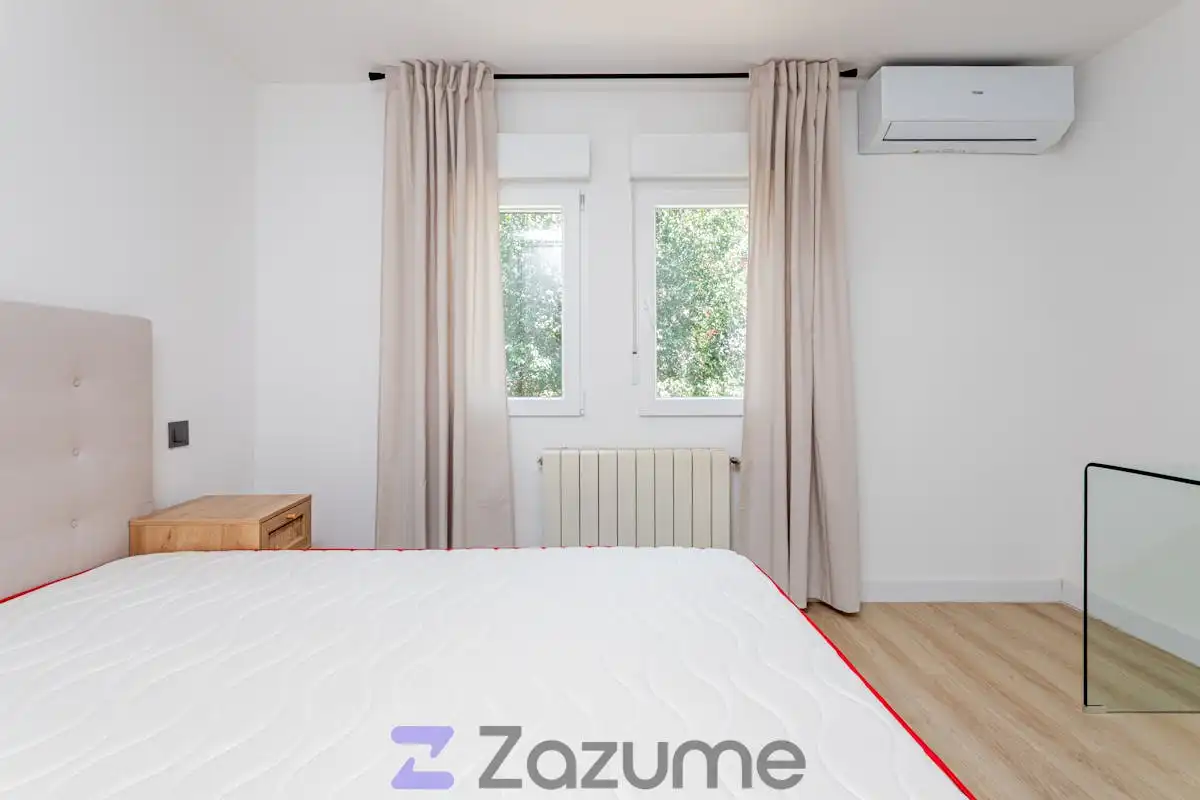 Habitación de Piso de alquiler en Madrid con Aire acondicionado, Calefacción y Parquet