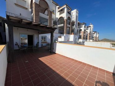 Apartamento con piscina en venta en Las Salinas