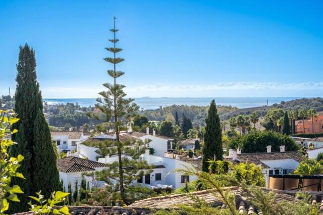 Casa-chalet en Venta en Paraiso - Barronal