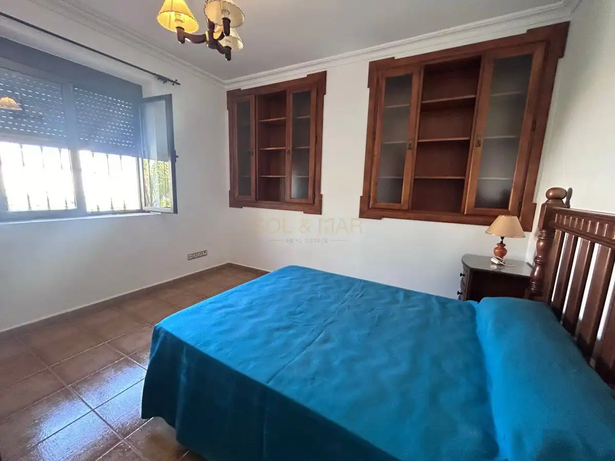 Dormitori de Casa o xalet en venda en Álora amb Calefacció, Terrassa i Traster