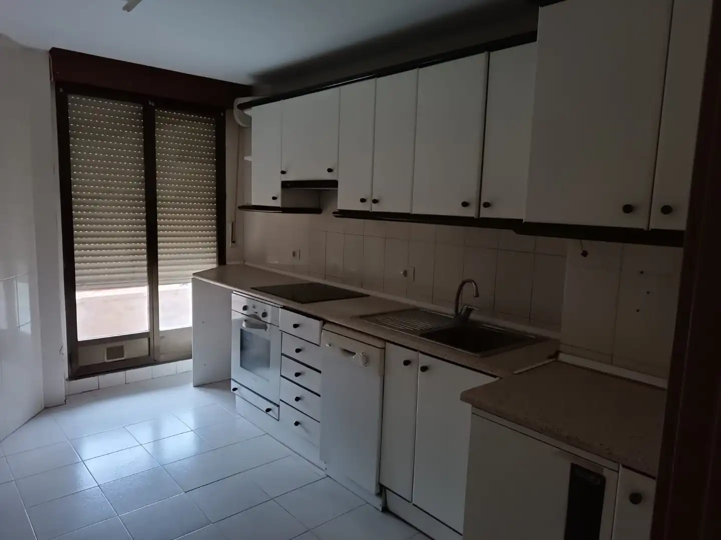 Cocina de Piso en venta en Pradoluengo con Parquet y Terraza