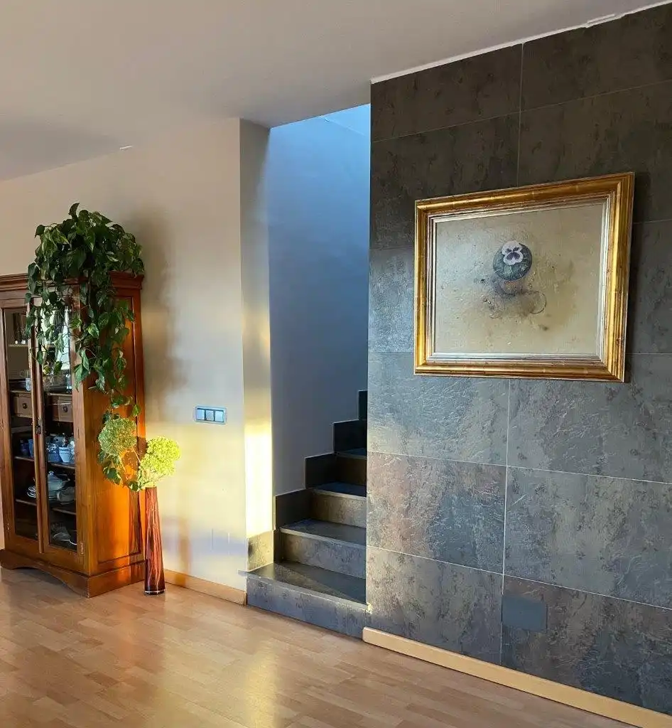 Buildings for sale in Hoyos del Espino
