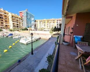 Vista exterior de Pis en venda en Alboraya amb Aire condicionat, Terrassa i Piscina