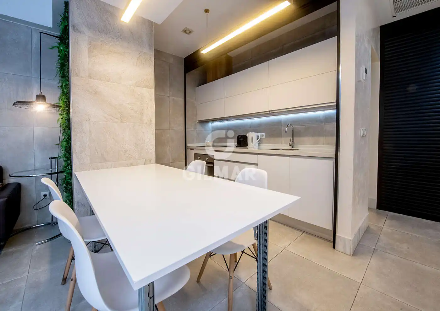 Kitchen of Flat for sale in Sevilla  with Heating, Swimming Pool and Furnished