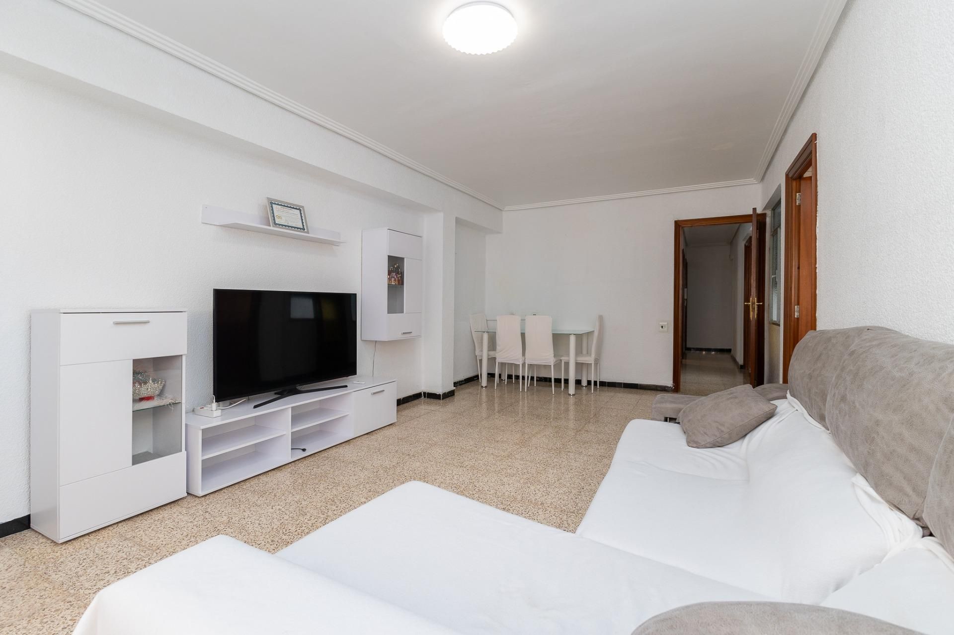 Living room of Flat for sale in Sagunto / Sagunt  with Air Conditioner, Heating and Balcony