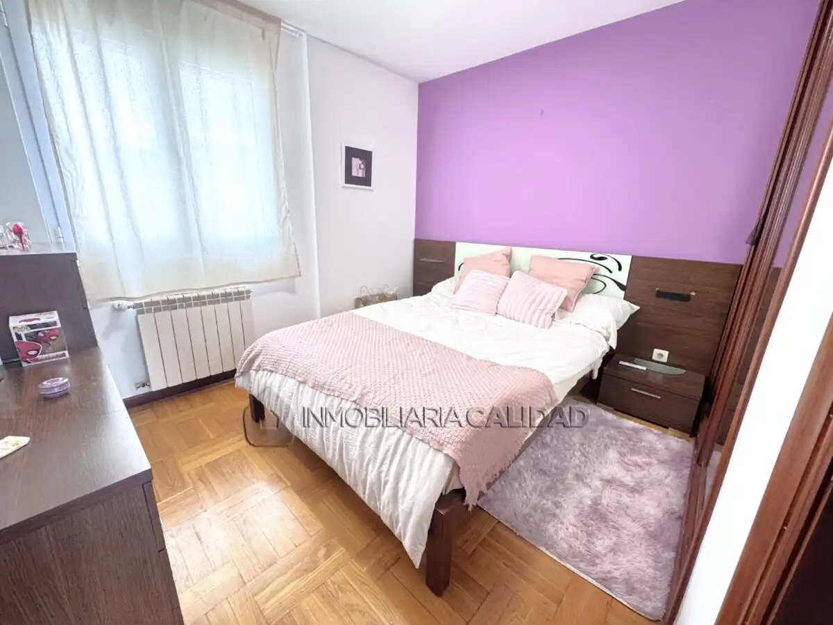 Habitación de Piso en venta en Burgos con Calefacción