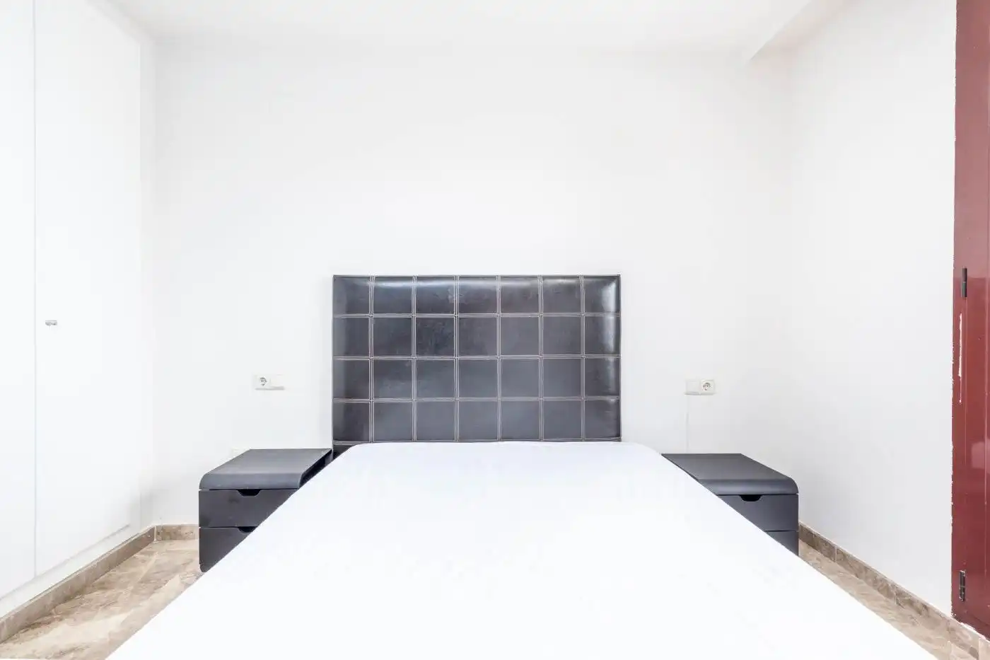Habitación de Apartamento de alquiler en Valencia con Aire acondicionado, Calefacción y Amueblado