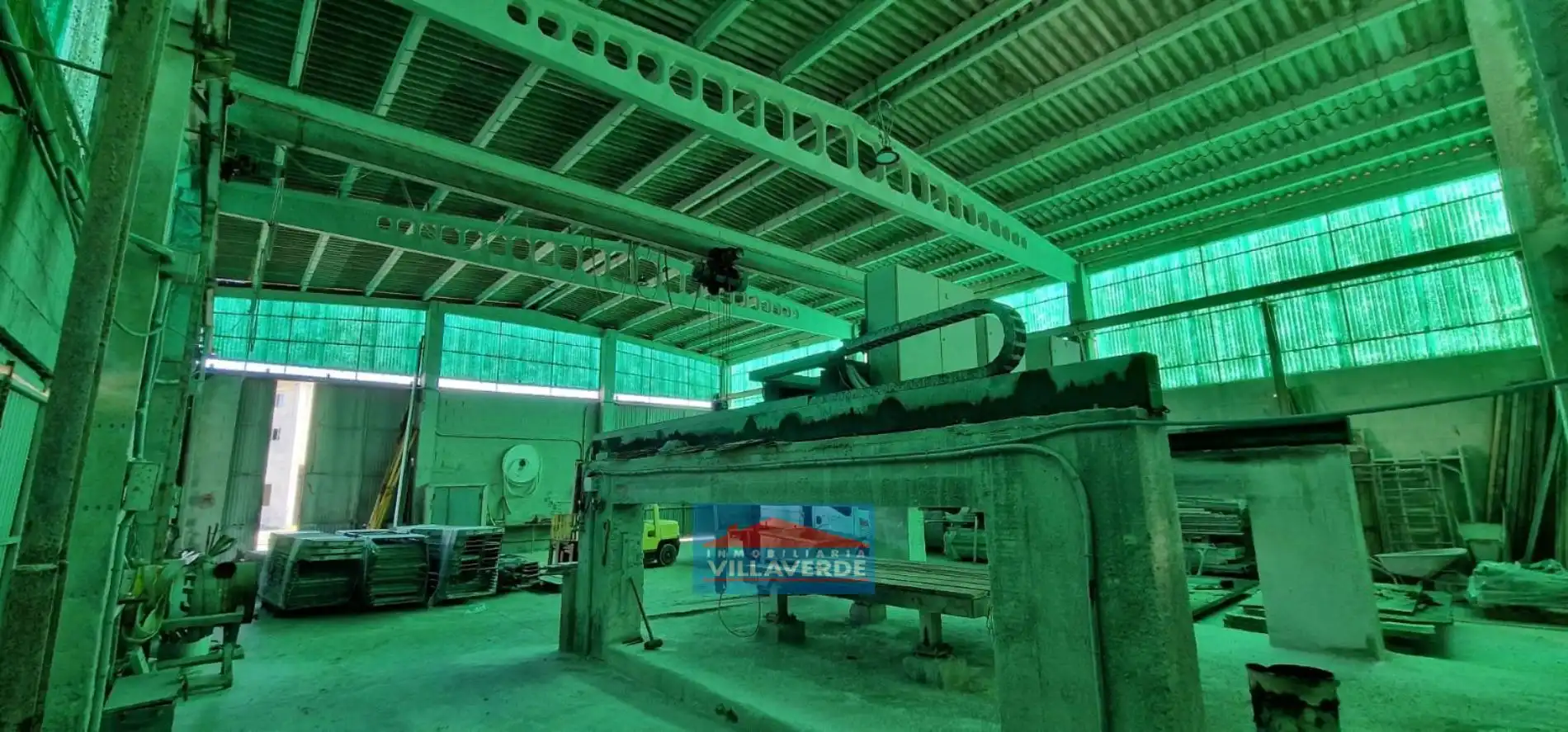 Exterior view of Industrial buildings for rent in Cangas 