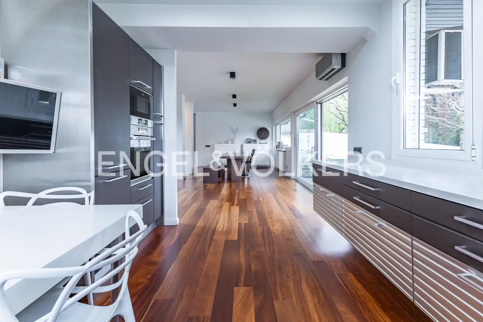 Cocina de Casa o chalet en venta en Canovelles con Aire acondicionado, Calefacción y Jardín privado