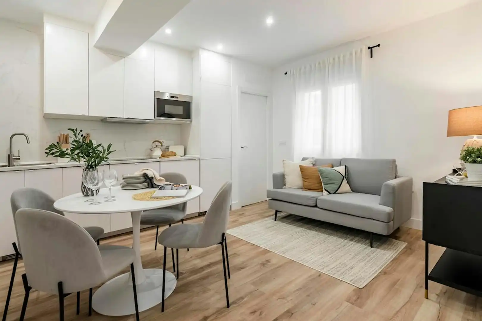 Wohnzimmer von Wohnung zur Miete in Madrid mit Klimaanlage, Möbliert und Waschmaschine