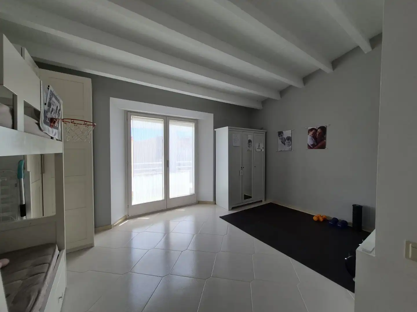 Einfamilien-Reihenhaus zum Verkauf in Calella mit Klimaanlage, Heizung und Privatgarten
