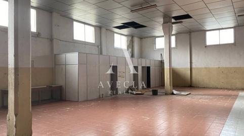 Photo 3 of Industrial buildings to rent in Calle Verge de Montserrat, 25, Catalunya - Fontetes, Barcelona