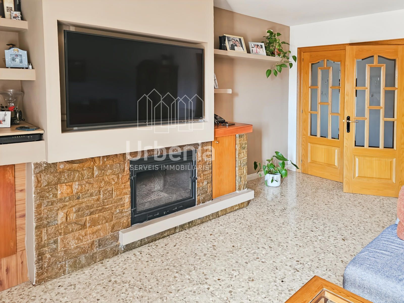 Sala de estar de Piso en venta en Sant Cebrià de Vallalta con Calefacción y Terraza