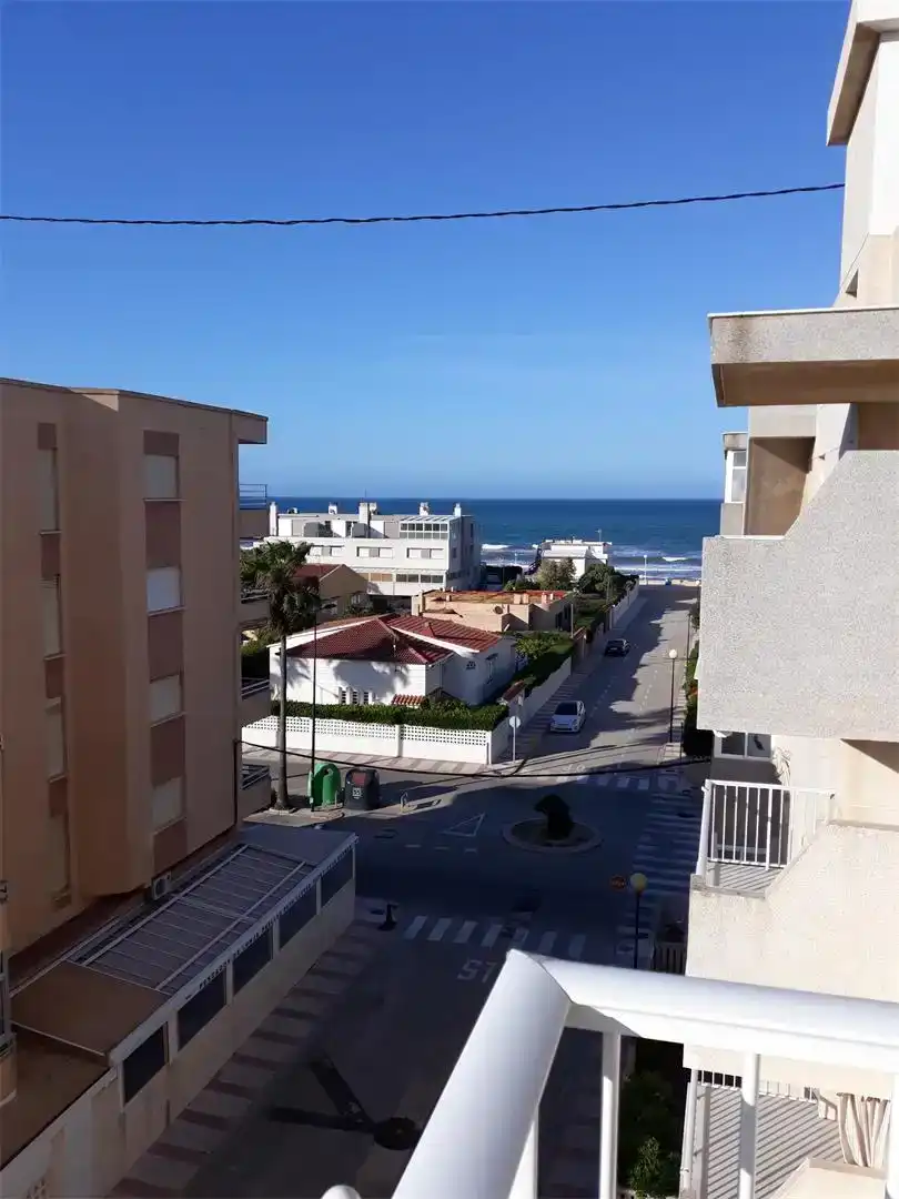 Außenansicht von Wohnung zum Verkauf in Daimús mit Klimaanlage, Schwimmbad und Balkon