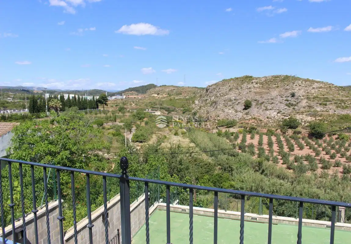 Jardín de Casa o chalet en venta en Soneja con Aire acondicionado, Trastero y Piscina