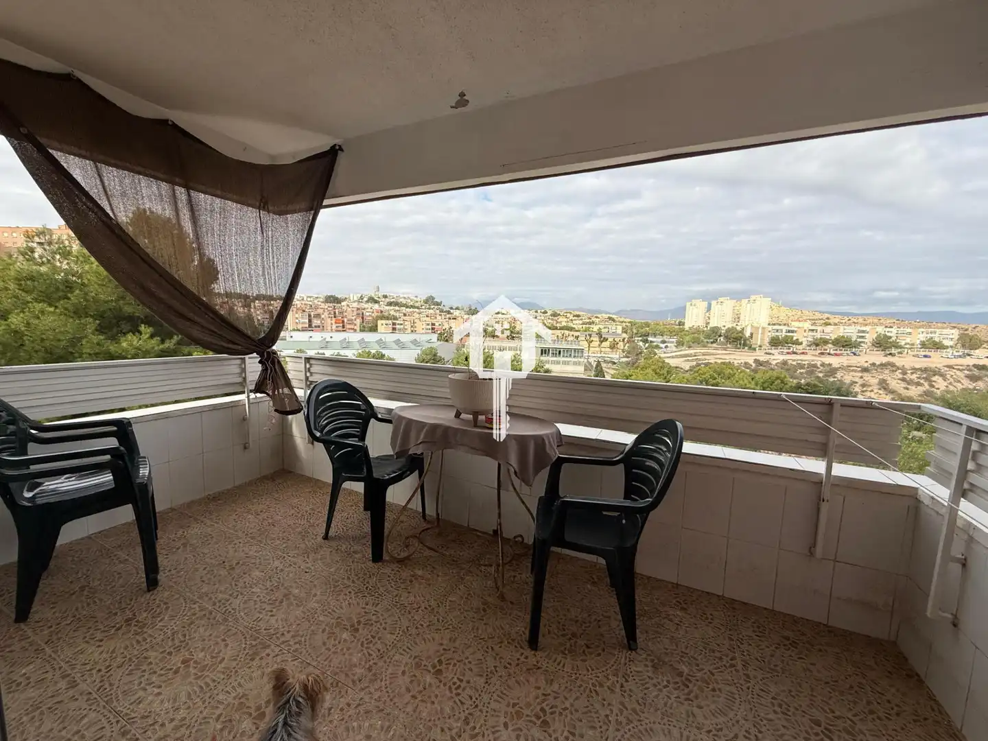Vista exterior de Piso en venta en Alicante / Alacant con Terraza, Trastero y Balcón
