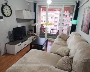 Living room of Flat to share in  Lleida Capital  with Air Conditioner, Heating and Parquet flooring