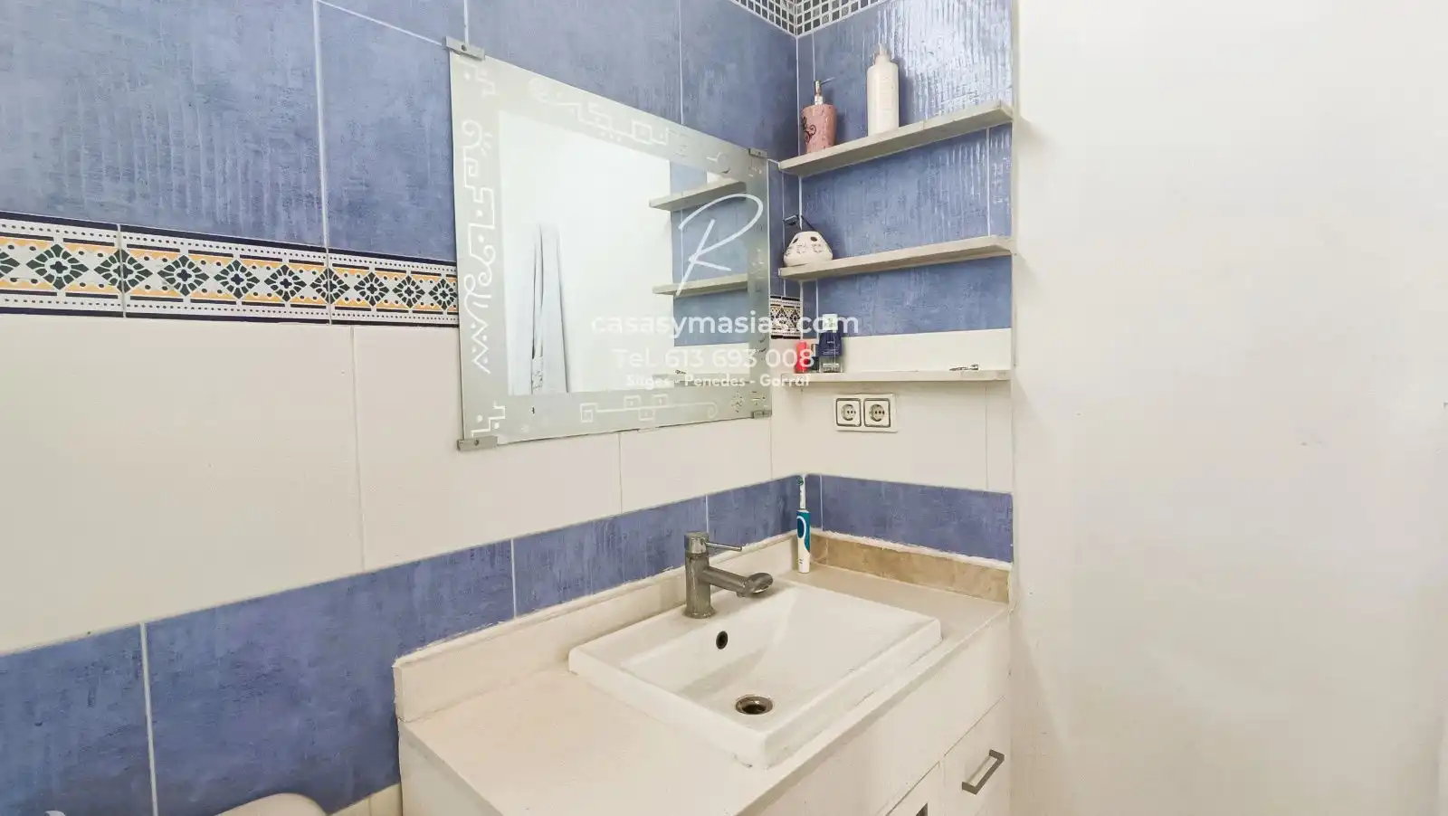 Badezimmer von Gebäude zum Verkauf in Castellet i la Gornal