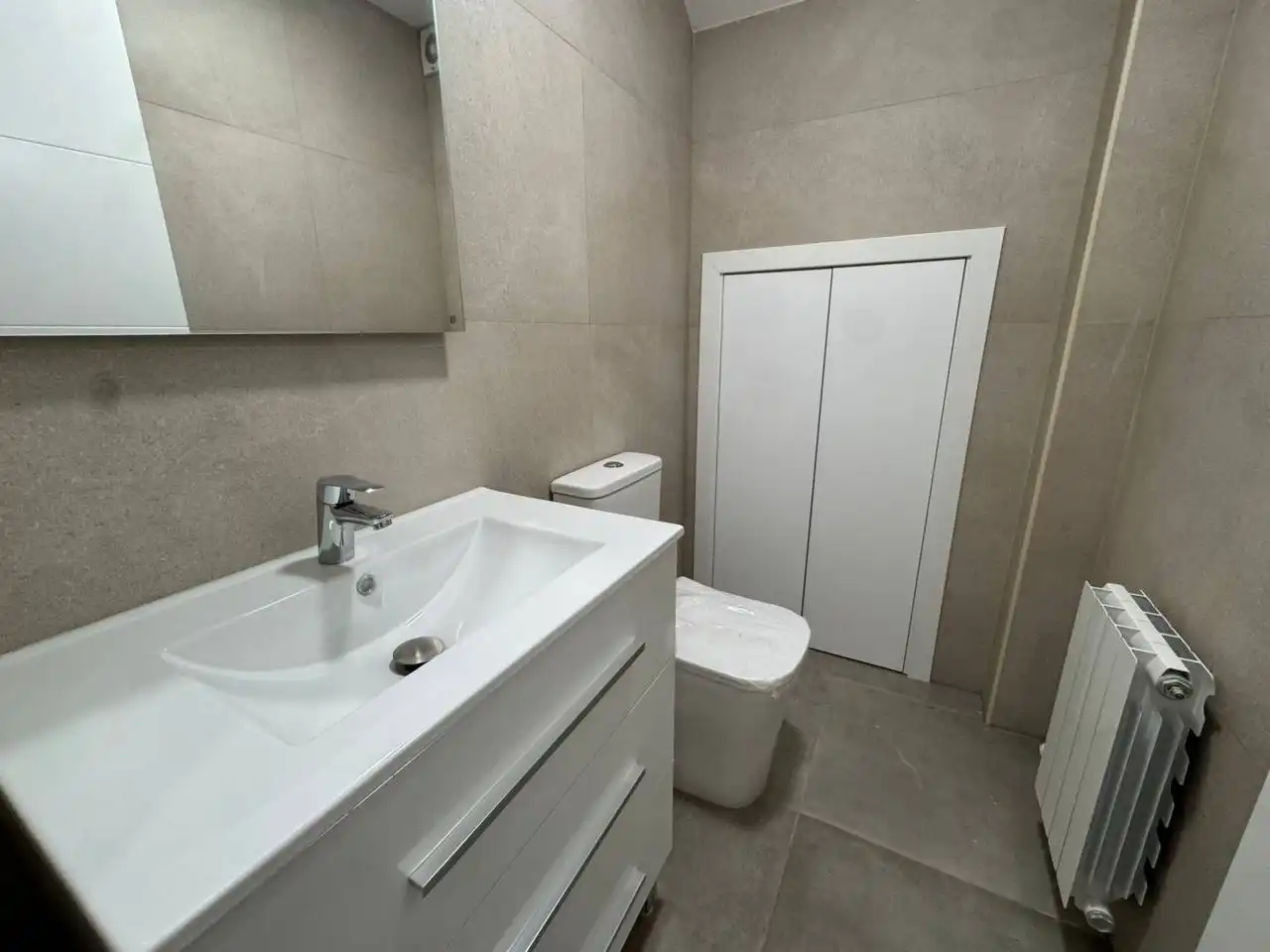 Maisonette zur Miete in Calle Josep Carner, Font Verda