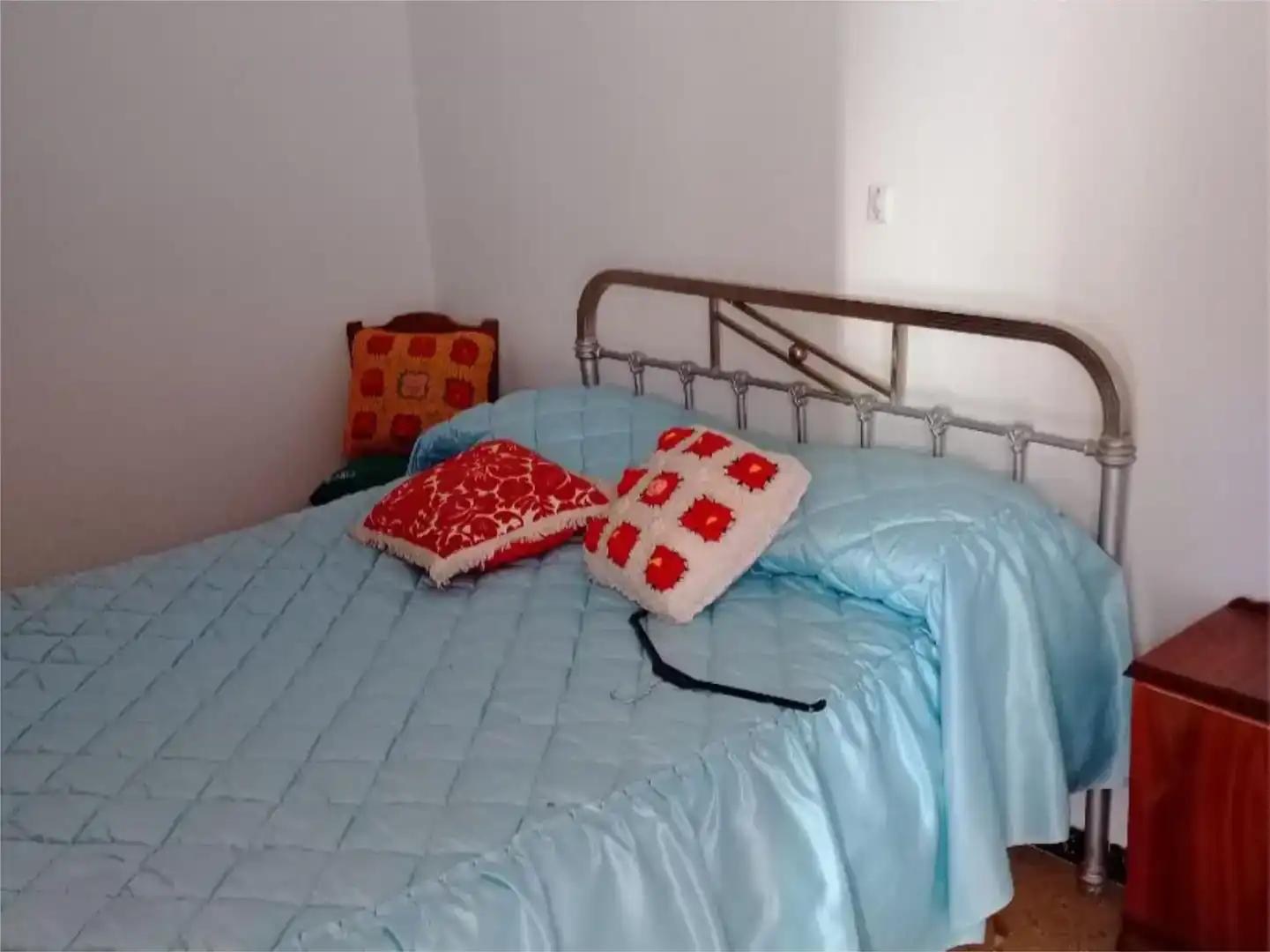 Dormitori de Casa adosada en venda en Benatae