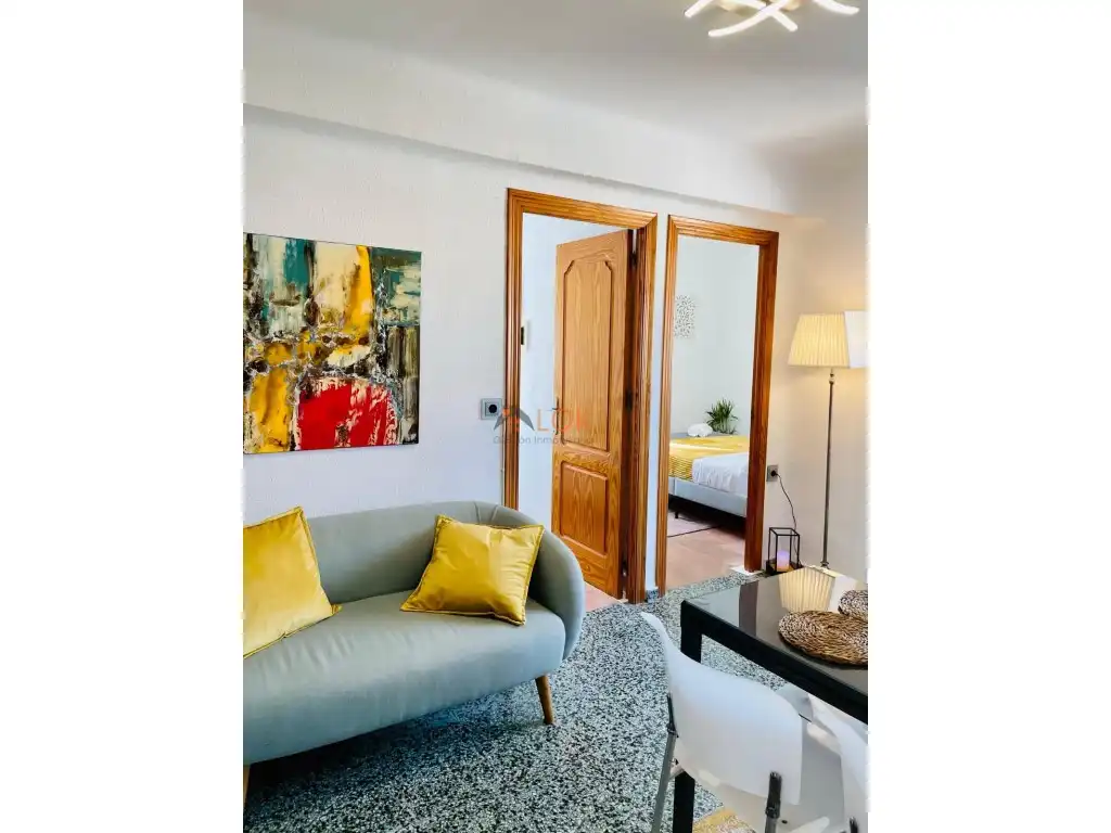 Sala de estar de Piso en venta en Málaga con Aire acondicionado, Terraza y Amueblado