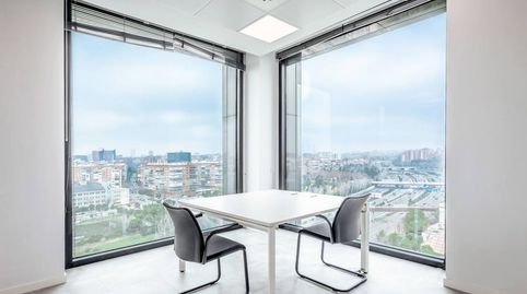 Foto 2 de Oficina de alquiler en Salvador de Madariaga, San Pascual, Madrid Capital