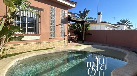 Foto 4 de Casa o xalet en venda a Centro - Torre de la Higuera, Almonte