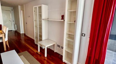 Foto 4 de Apartamento de alquiler en Costillares, Madrid