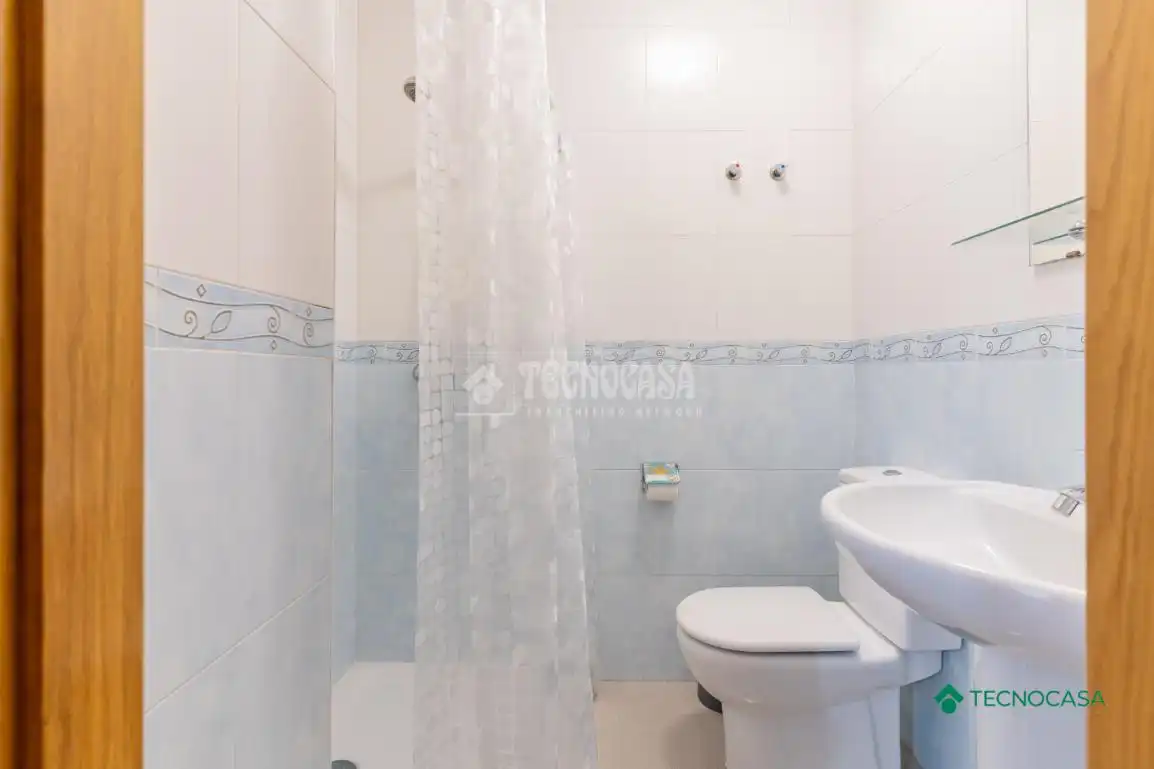 Bathroom of Flat for sale in Roquetas de Mar